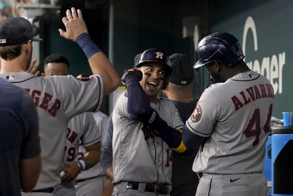 Dub n and Altuve go back to back twice Astros hit 5 homers in 13